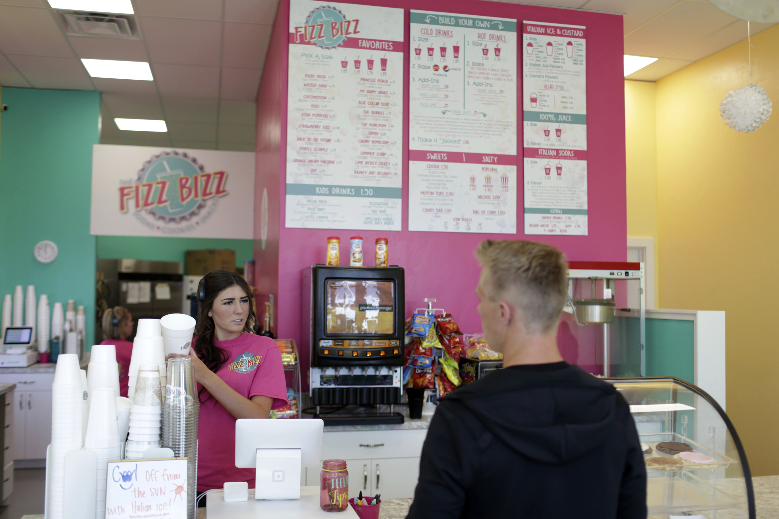 More and more ‘Mormon soda’ shops are bringing flavorful carbonated