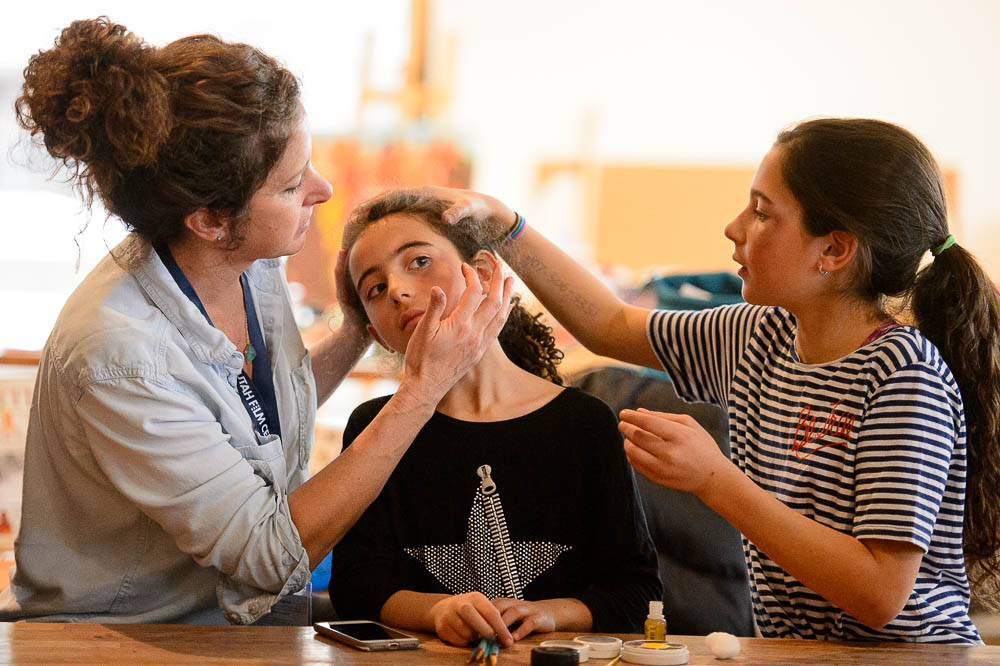 (Trent Nelson | The Salt Lake Tribune) Heather, Mia, and Gemma Ciriello work on their Hollywood makeup skills during a workshop at the Tumbleweeds Film Festival at The Leonardo Museum in Salt Lake City, Saturday March 3, 2018.
