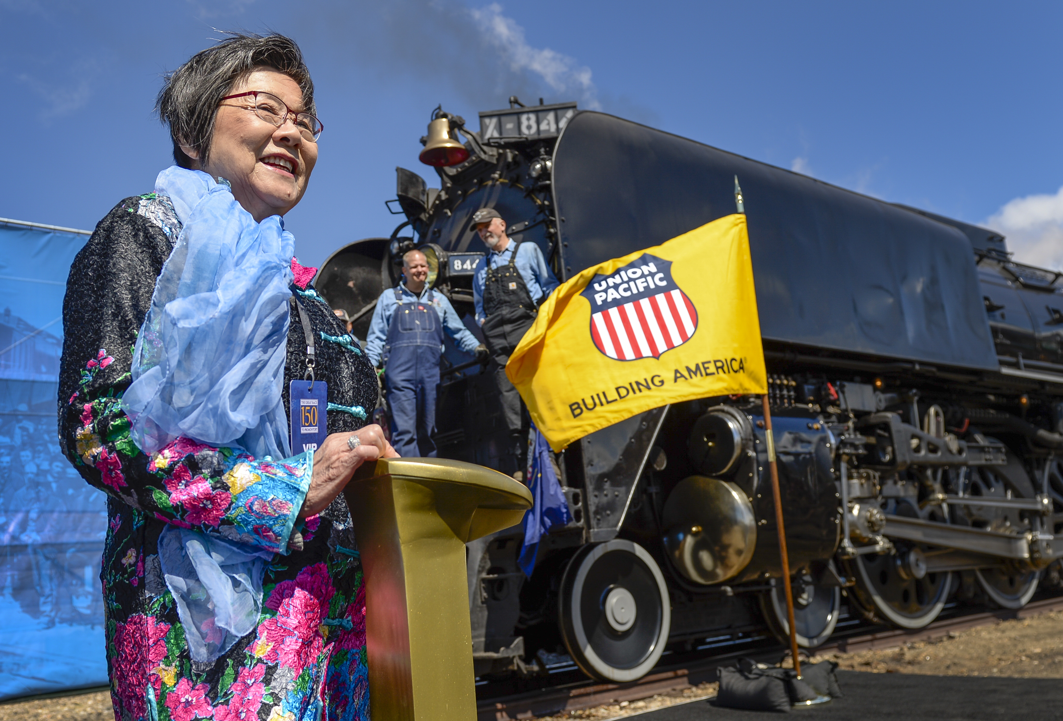海外個人輸入 Descendants ensure forgotten aren't workers rail Chinese 洋書