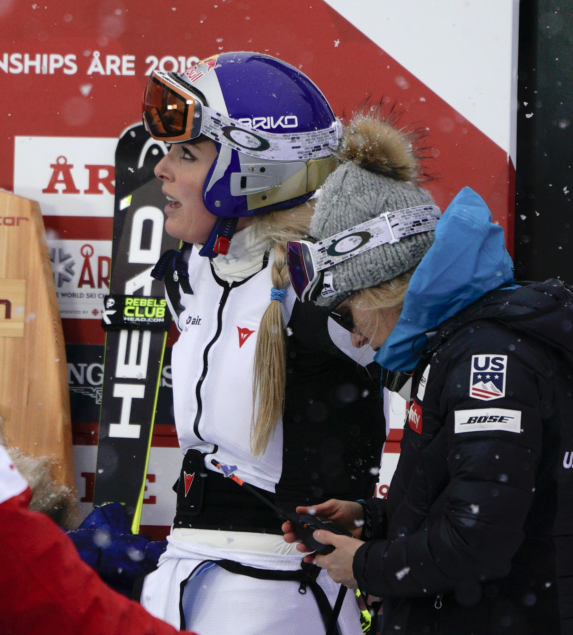 In this photo taken on Feb. 8, 2019, Lindsey Vonn wears an airbag in Are. Lindsey Vonn has been getting plenty of use out of an air bag safety device that she wears under her racing suit. Developed by Italian manufacturer Dainese, the D-air Ski system fits into a vest around Vonn’s upper body and is programmed to inflate during crashes. (AP Photo/Giovanni Auletta)