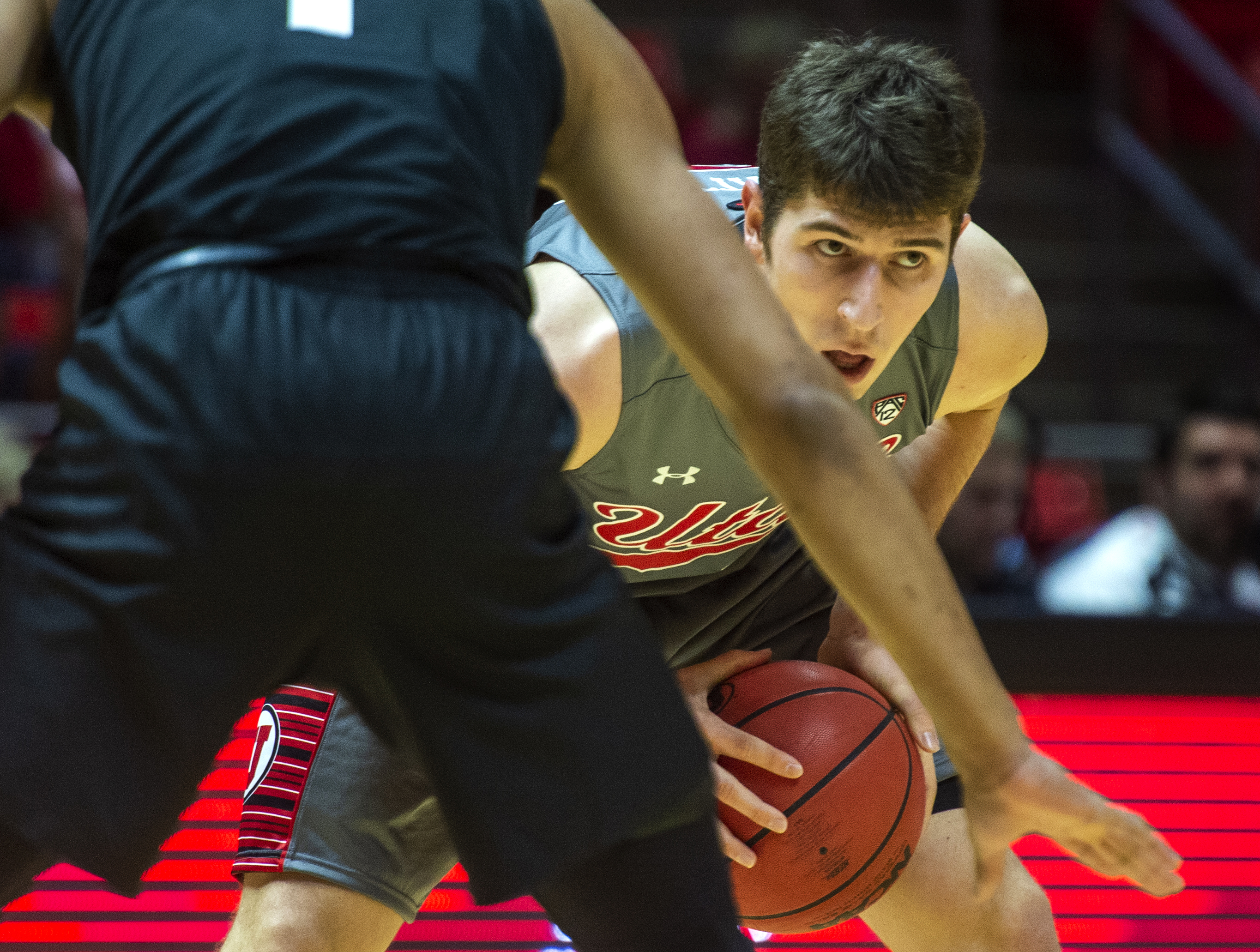 (Rick Egan | The Salt Lake Tribune) Utah forward Riley Battin (21) controls the ball for the Utes, in PAC-12 basketball action between the Utah Utes and the Colorado Buffaloes at the Jon M. Huntsman Center, Sunday, Jan. 20, 2019. 