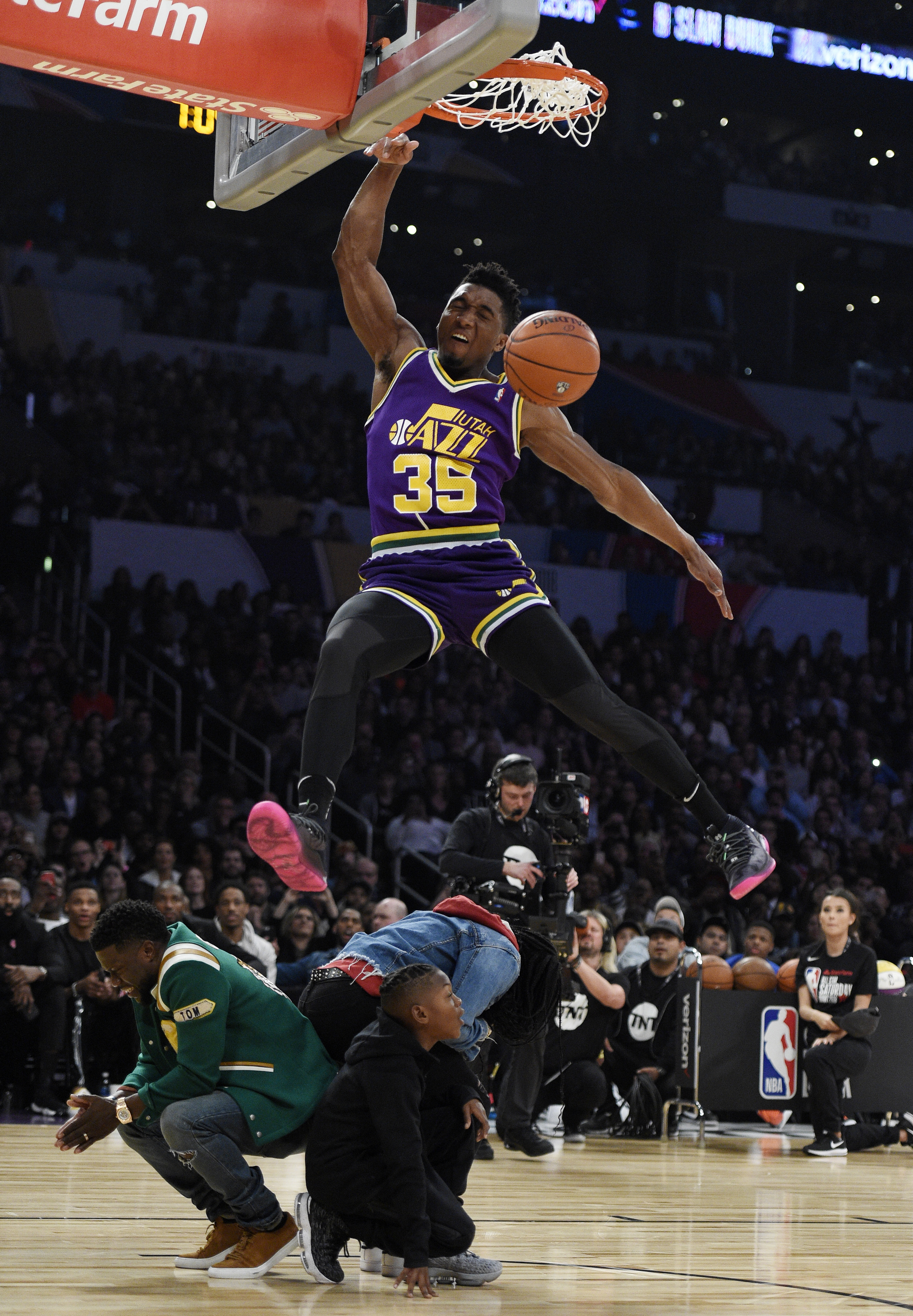 Griffith moved by Mitchell's tribute during the All-Star Slam Dunk