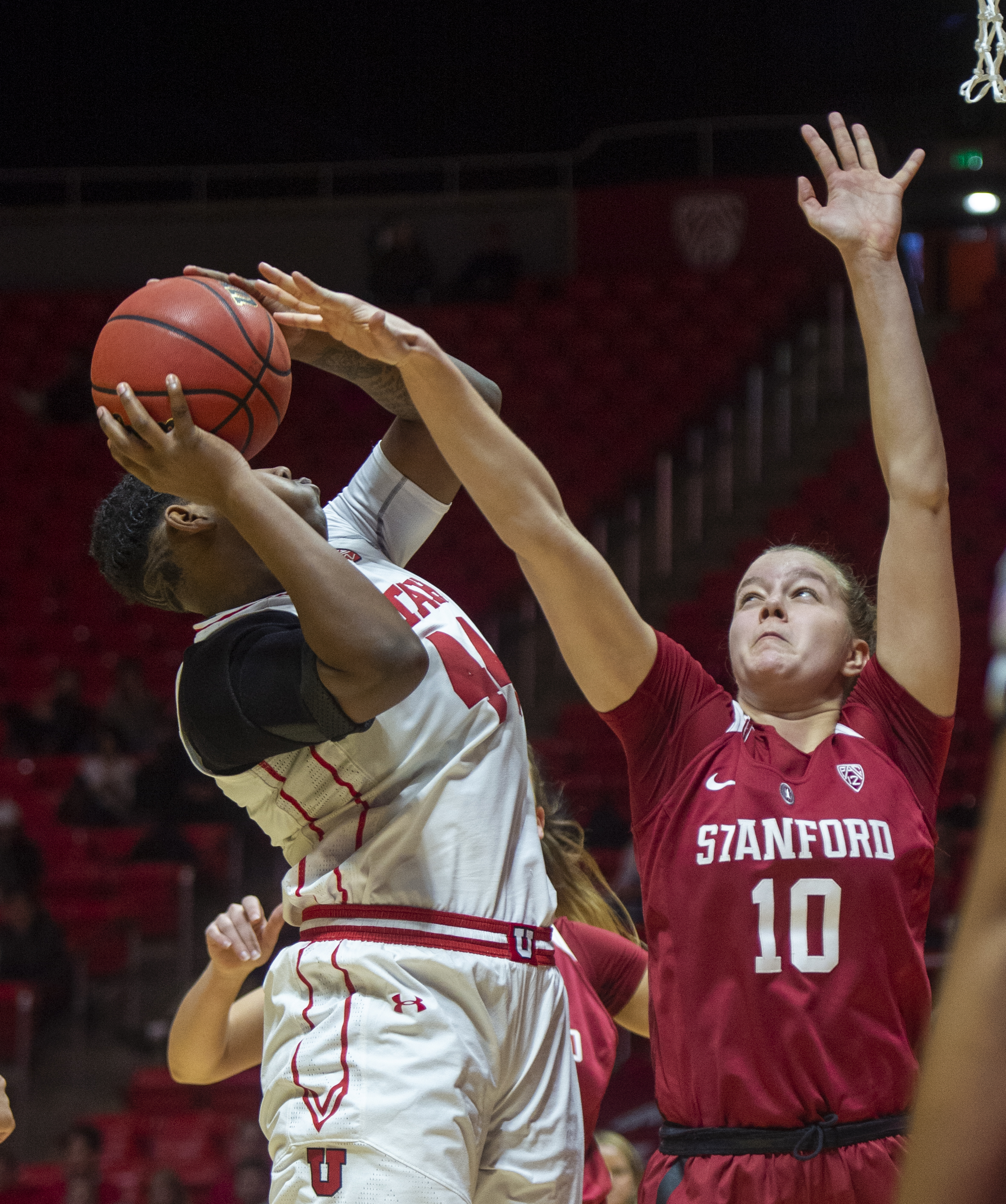 (Rick Egan | The Salt Lake Tribune) Utah Utes guard/forward Dre'Una Edwards (44) takes a shot as Stanford Cardinal forward Alyssa Jerome (10) defends, in PAC-12 action between the Utah Utes and the Stanford Cardinals at the Jon M. Huntsman Center. Sunday, Jan. 27, 2019. 