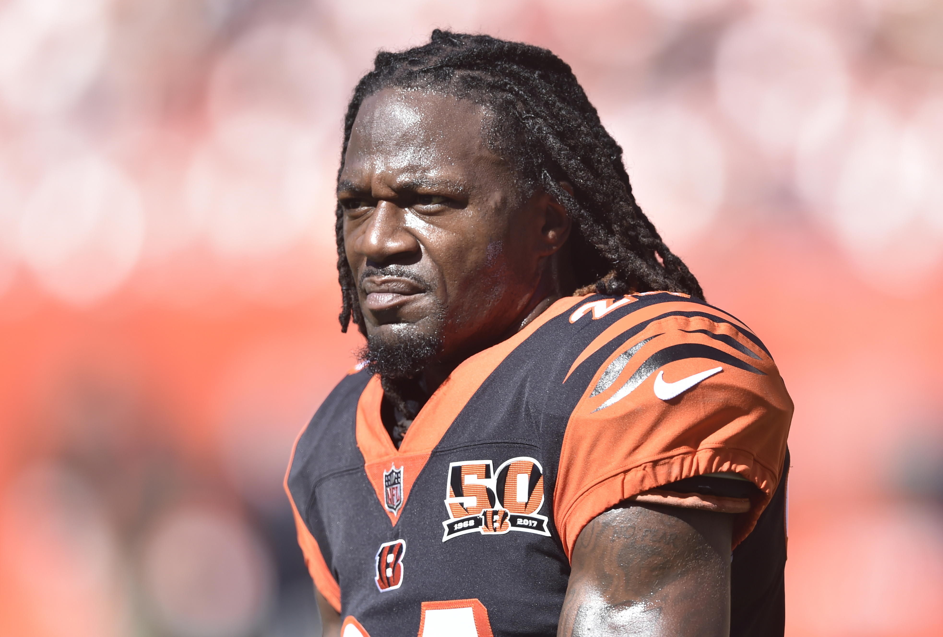 Broncos say 'Pacman' Jones brings experience but not baggage