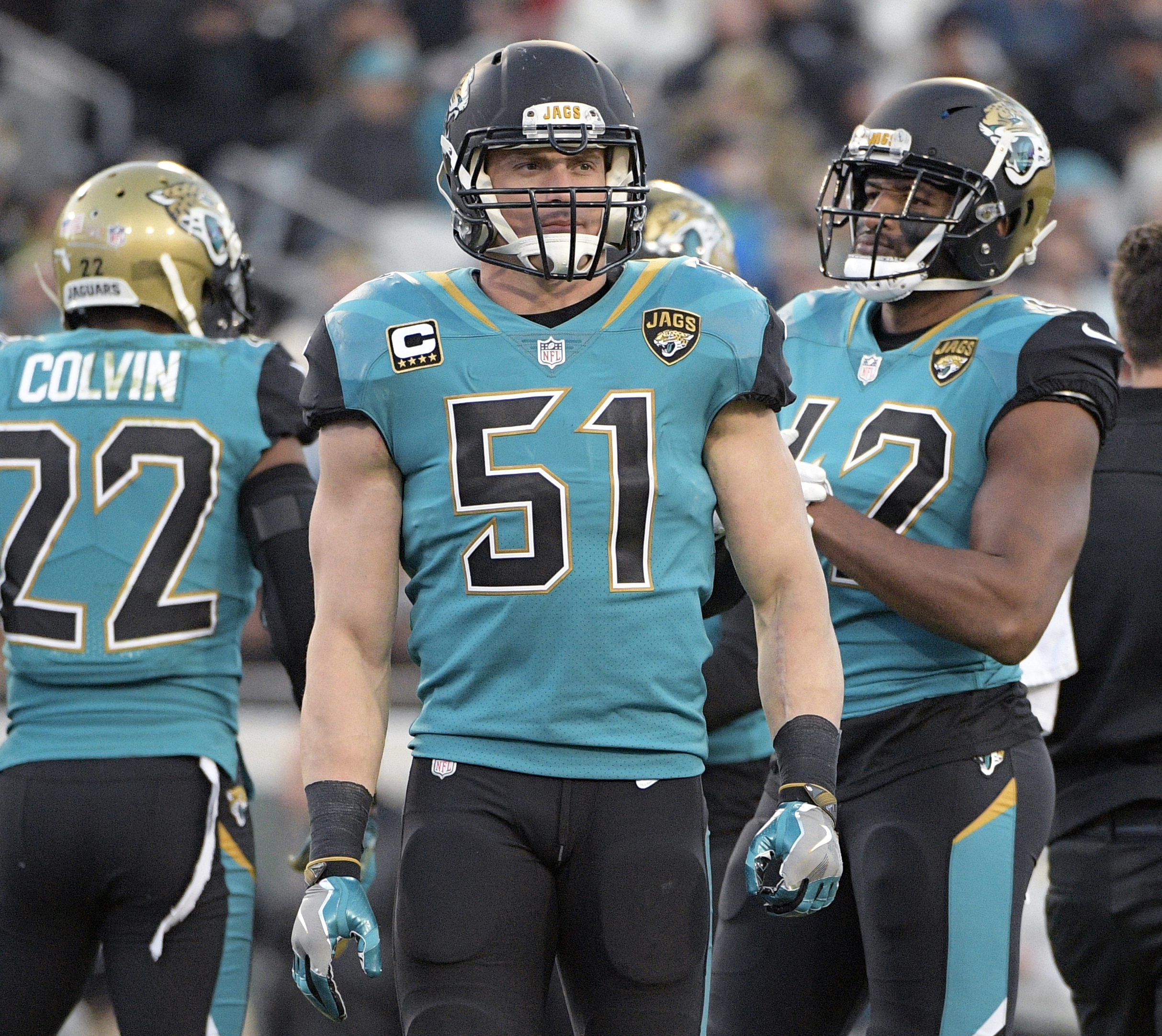 Linebacker Paul Posluszny wants to play for the Jaguars as long as