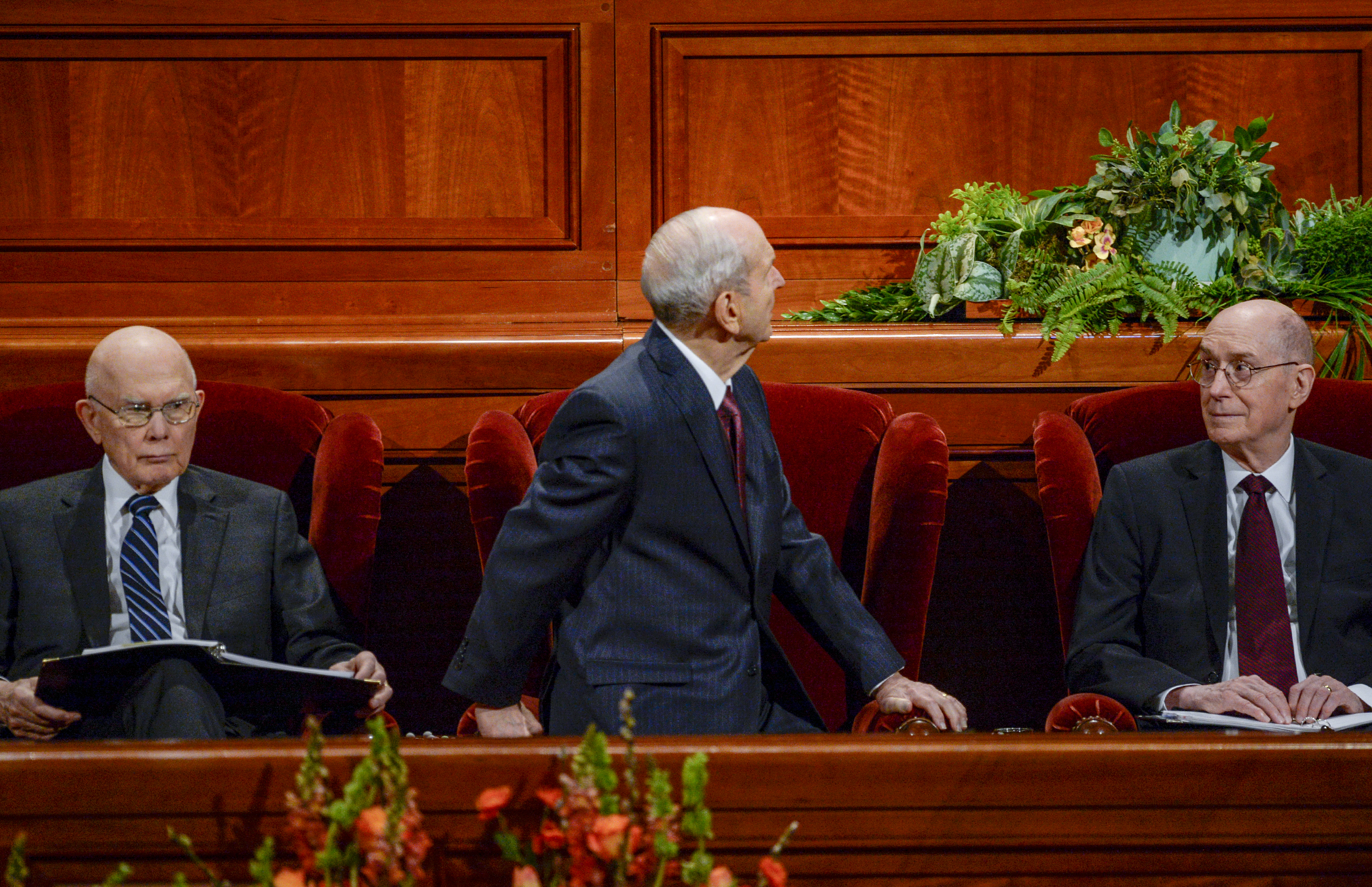 Leah Hogsten | The Salt Lake Tribune l-r President Russell M. Nelson gets a better look at the choir, seated in between President Dallin H. Oaks and President Henry B. Eyring during the morning session of the189th Annual 2019 Spring General Conference of The Church of Jesus Christ of Latter-day Saints in Salt Lake City. 