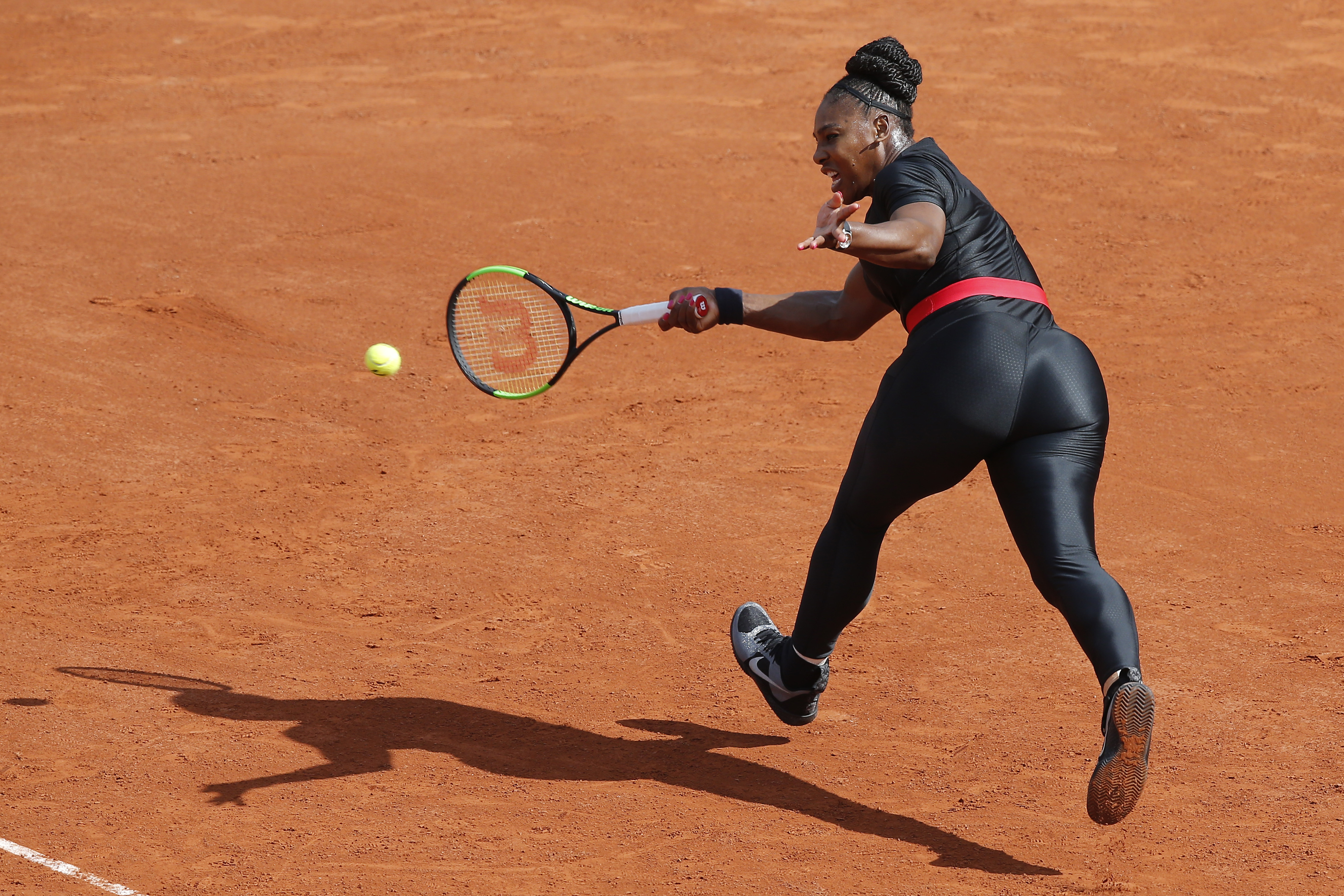 Fashion flap: Serena Williams OK with French Open despite catsuit ban