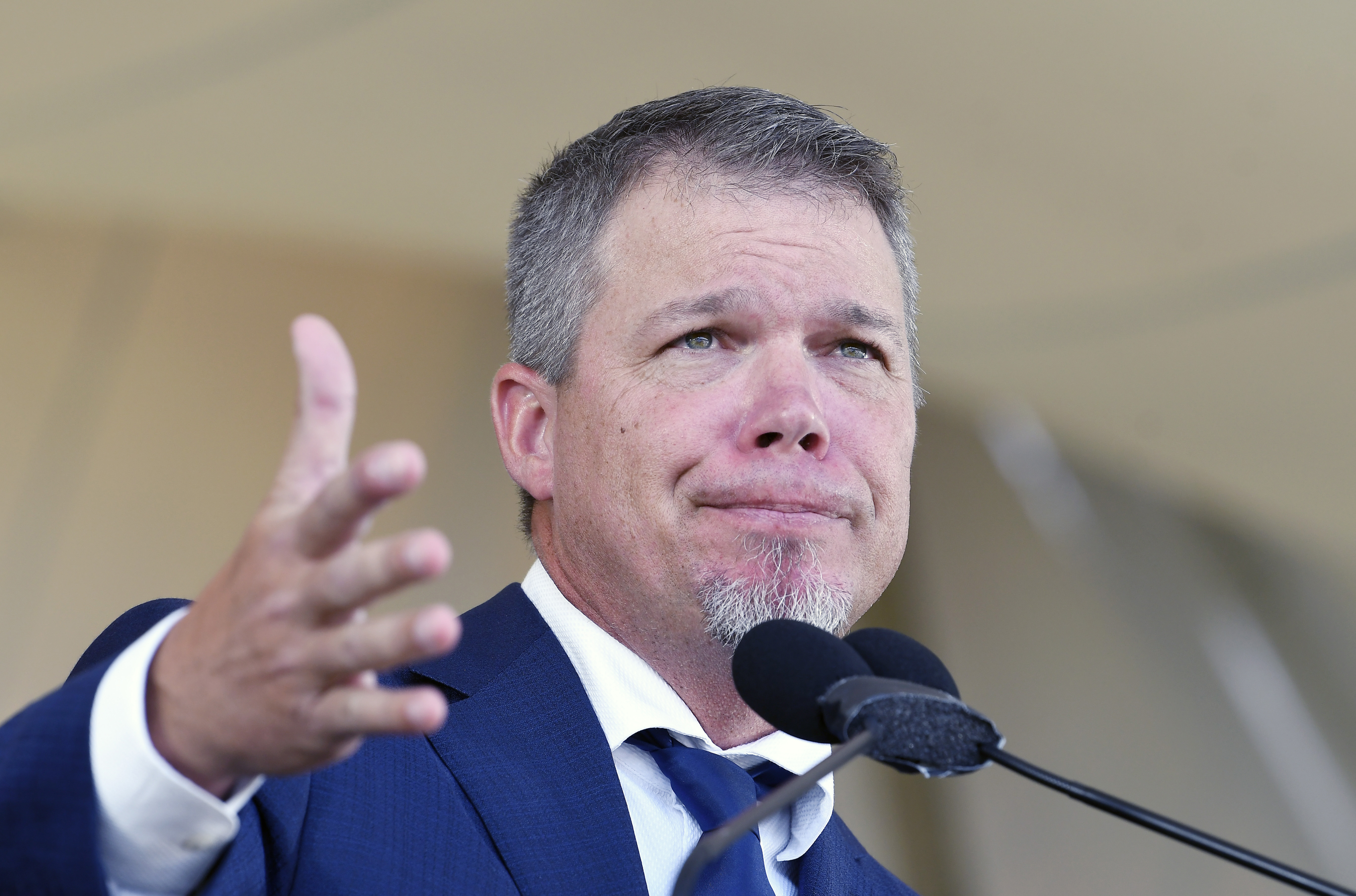 Chipper Jones shines in Hall of Fame induction speech