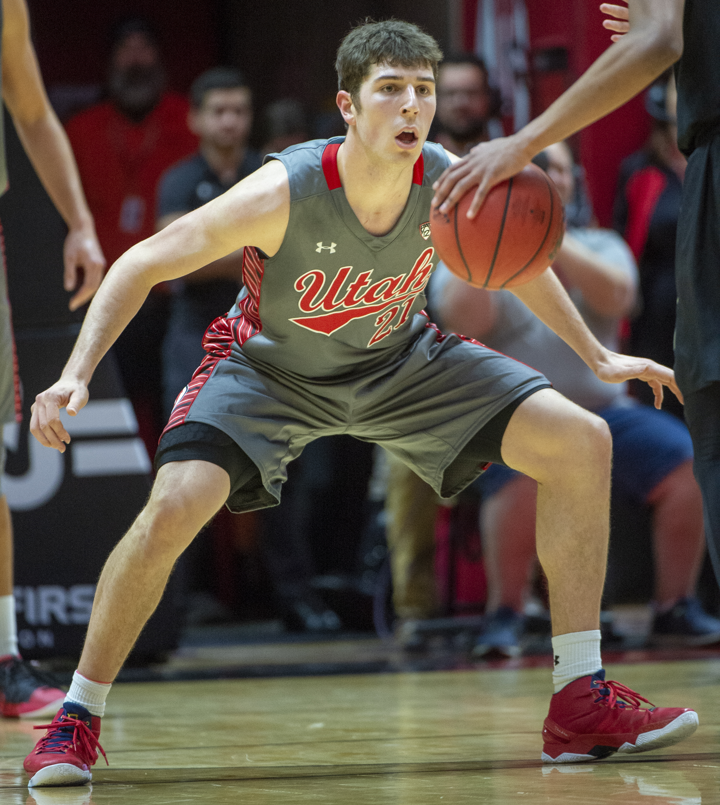 (Rick Egan | The Salt Lake Tribune) Utah forward Riley Battin (21) plays defense for the Utes, in PAC-12 basketball action between the Utah Utes and the Colorado Buffaloes at the Jon M. Huntsman Center, Sunday, Jan. 20, 2019. 