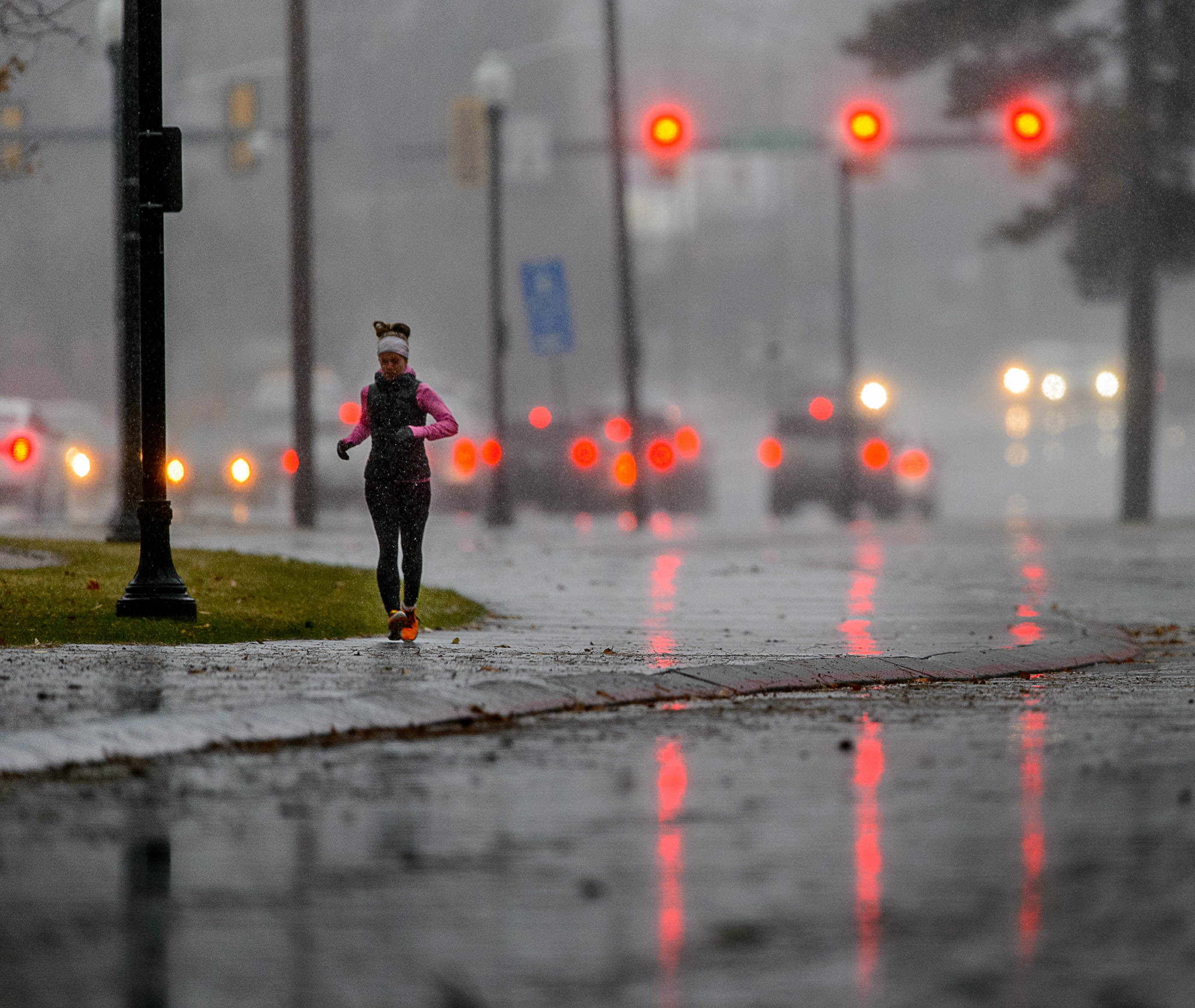 Valley rain and mountain snow could make for tricky morning commute